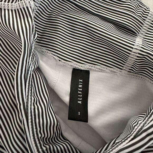 AllFenix Women’s Small Striped Leggings Athleisure Workout - Picture 6 of 7
